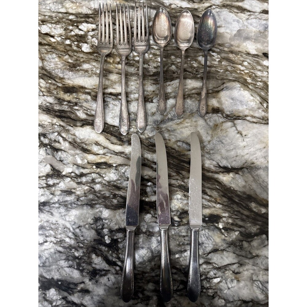 Vintage HOLMES & EDWARDS Lot Of 9 Silverplate First Lady Pattern Flatware Set